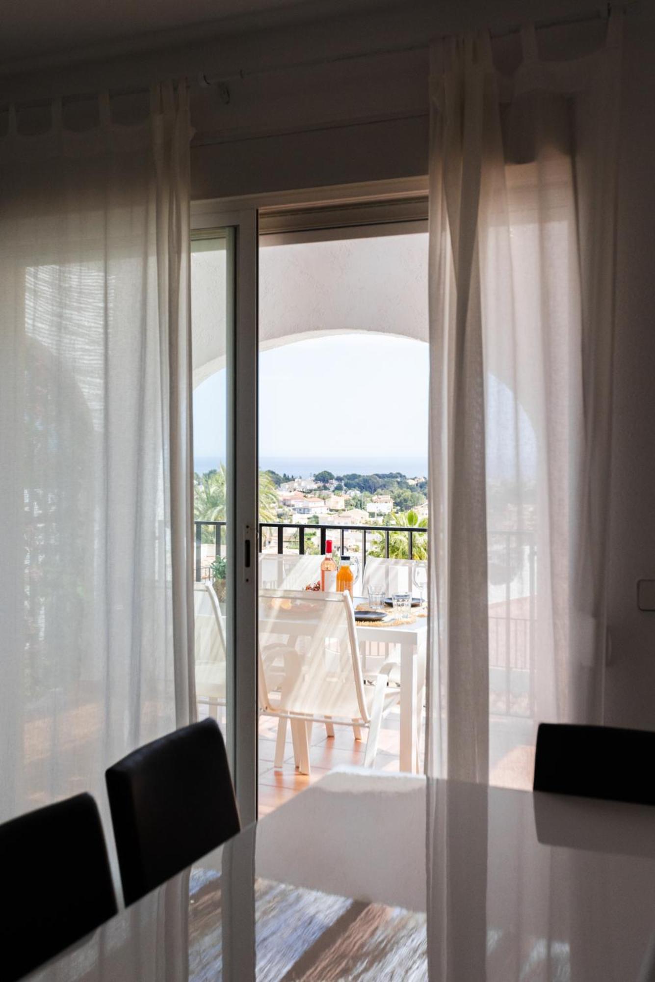 Casa Sunrise - Costa Blanca House With Rooftop, Swimming Pools And Panoramic Sea And Calpe Views Exterior photo